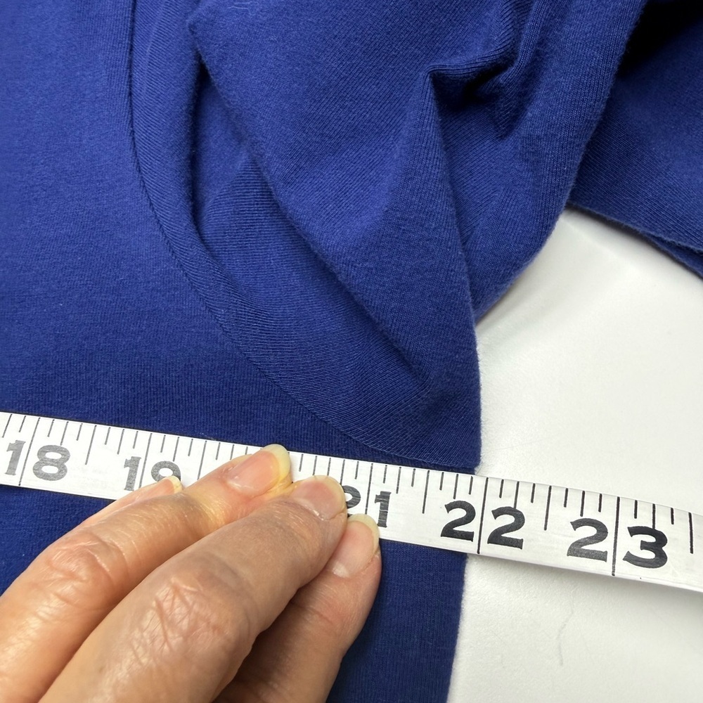 D&Co L Mock Turtle Neck with beautiful button cuff detail. Tunic length. - Picture 6 of 8